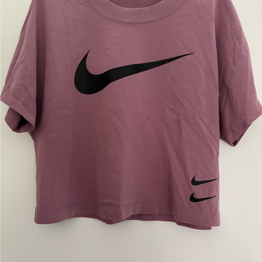Nike Women's Short Sleeve Purple Tee